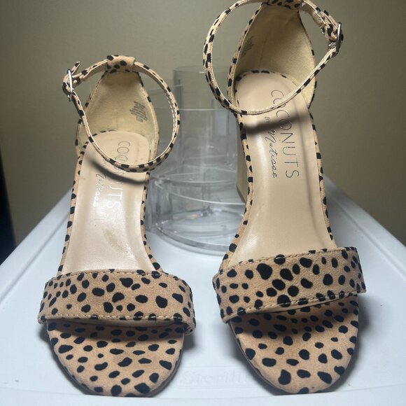 Cocunuts by Matisse Ankle Strap Wedge Sandals 5.5 - Picture 1 of 7